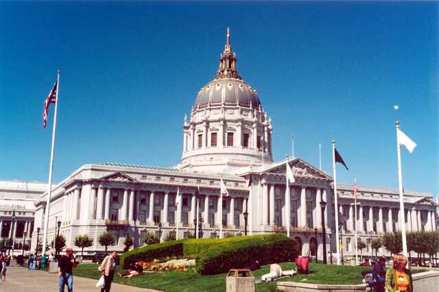 113 San Francisco - City Hall na Civic Center Plaza 