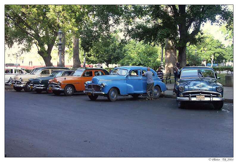 090 Havana, veterni na Parque Central 