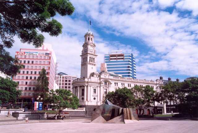 196 Auckland - Town Hall 