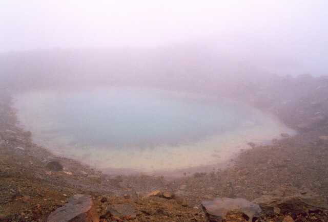 227 Sirn jezrko pod vrcholem Mt. Tongariro 