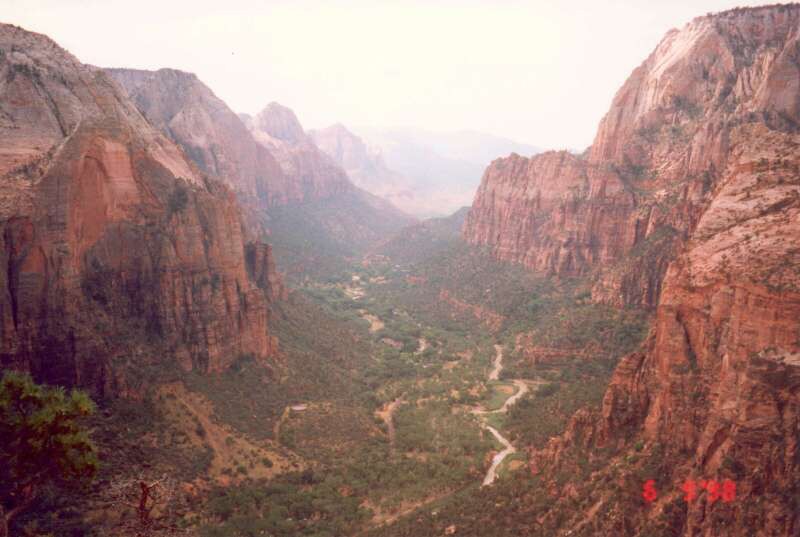 119 14 km dlouh kaon eky Virgin River, Zion 